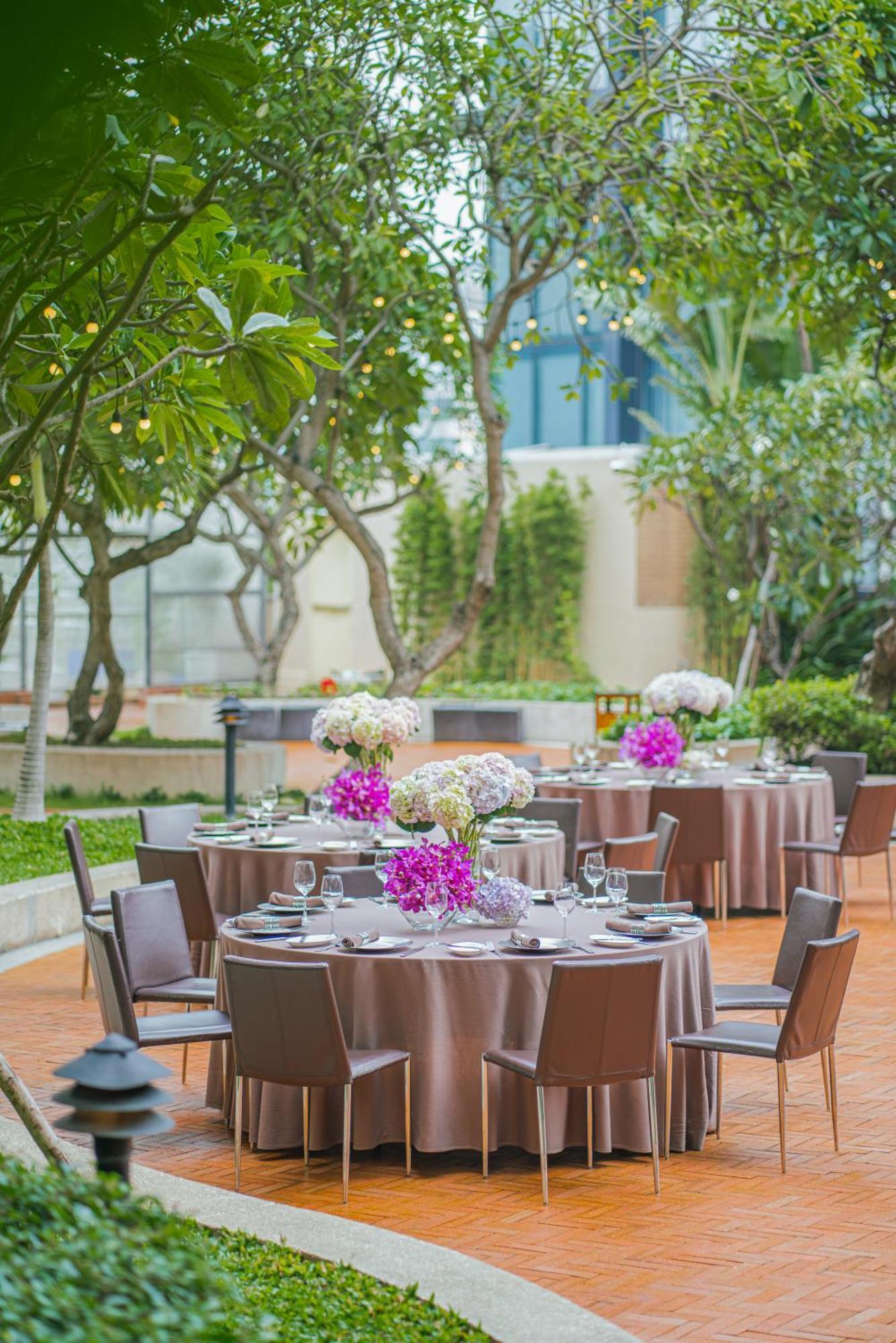 New World Saigon Hotel Ho Chi Minh City Exterior photo The Park, Hyderabad